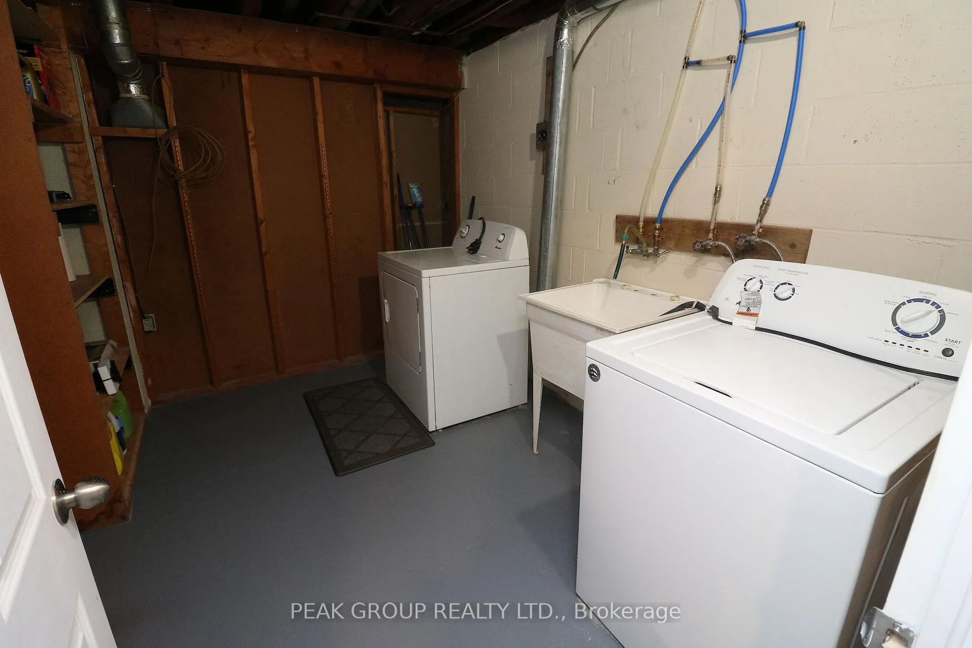 Photo 12 of Unit #Lower, 6119 Scott Street, Niagara Falls, Cherrywood — HOMEH