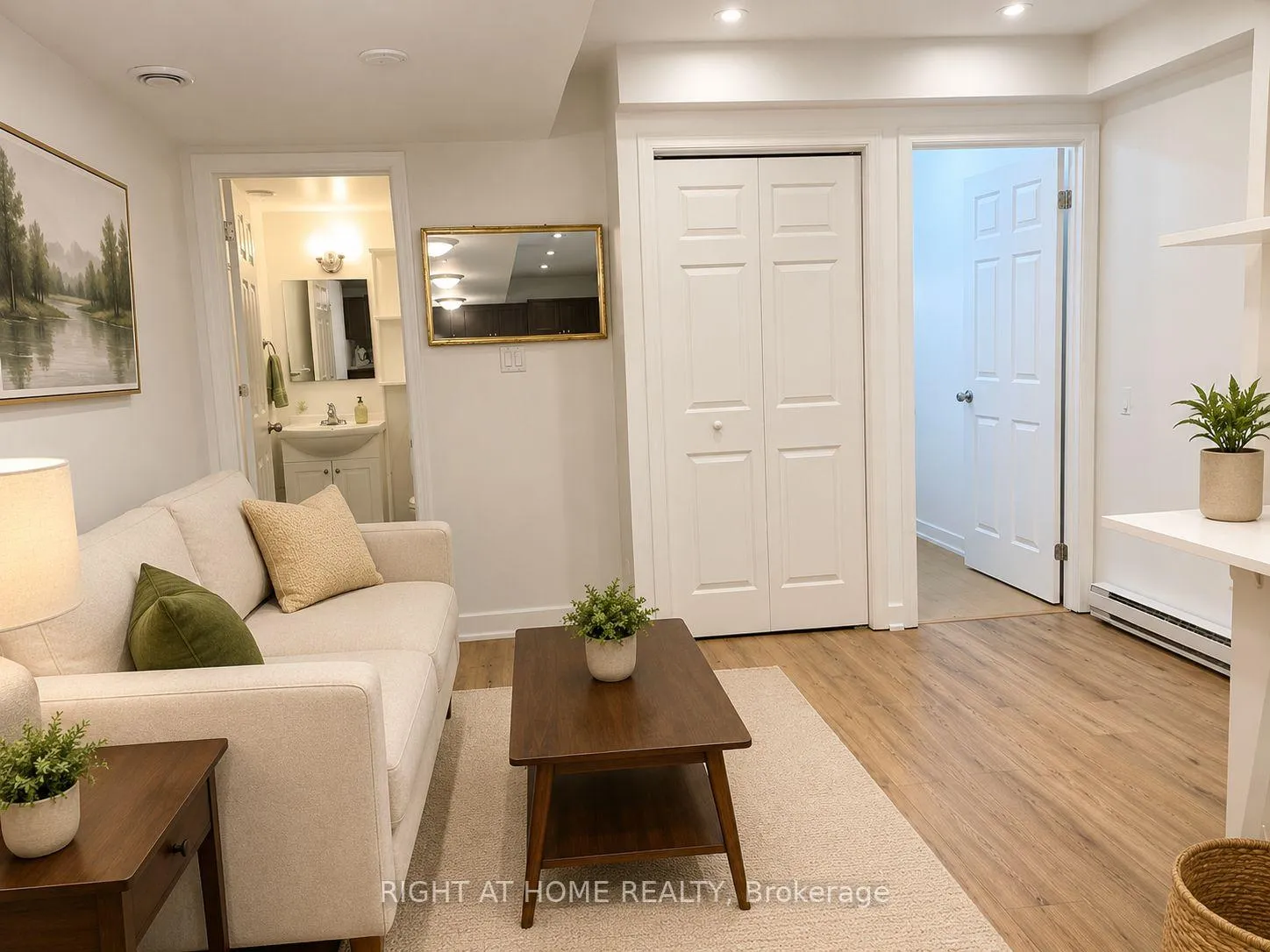 Photo 3 of Unit Lower, 79 Niagara Street, Toronto, Niagara — HOMEH
