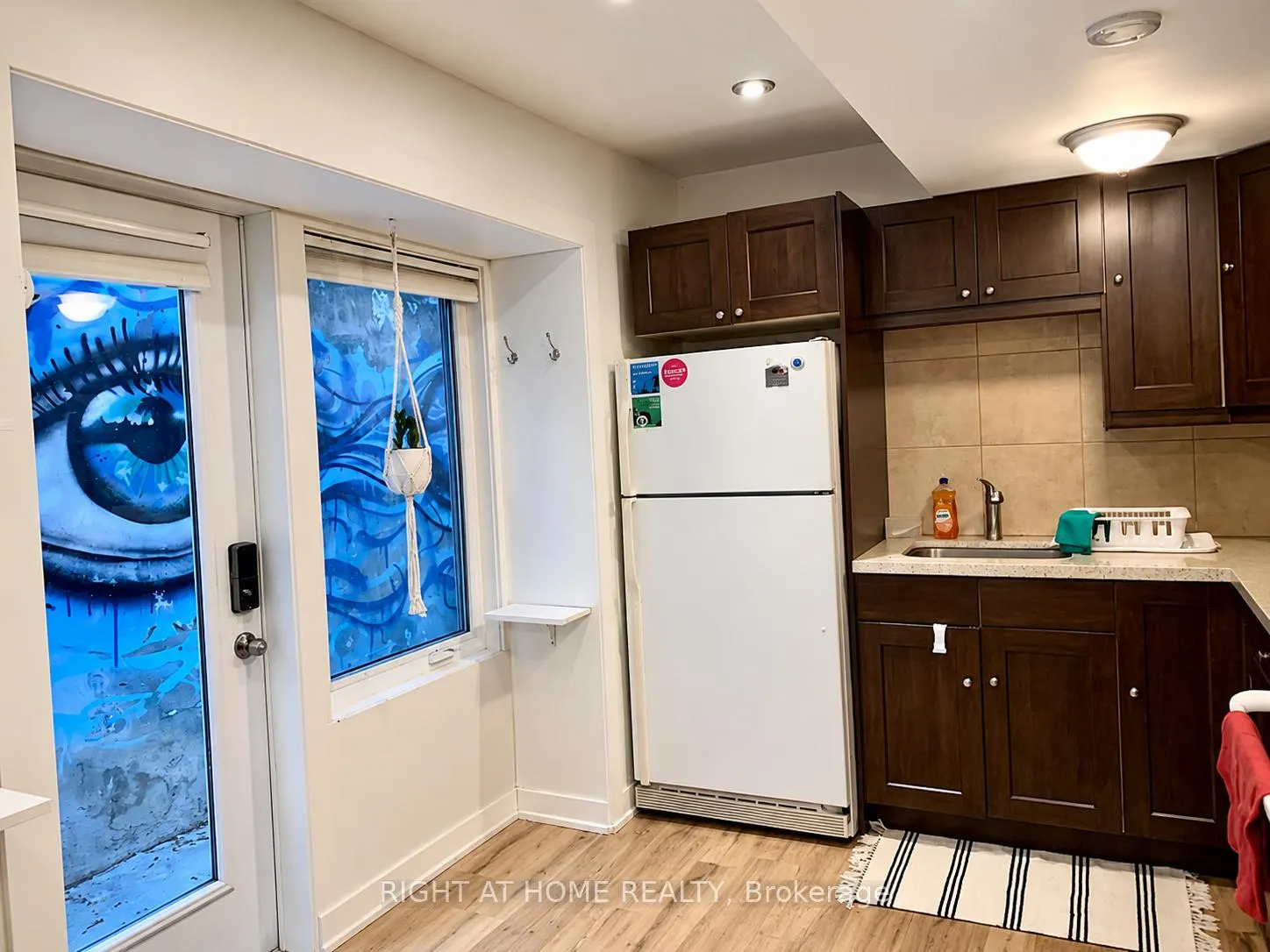 Photo 5 of Unit Lower, 79 Niagara Street, Toronto, Niagara — HOMEH
