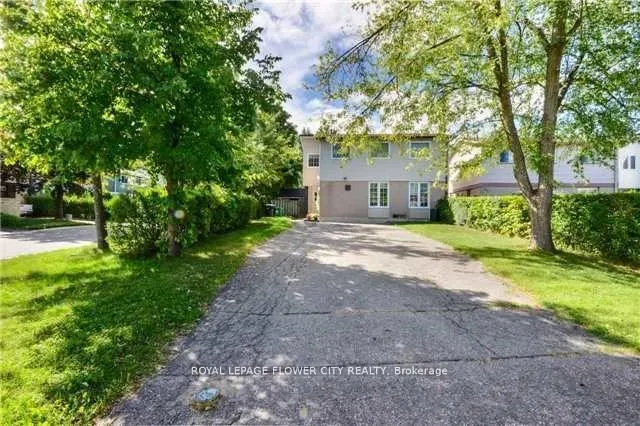 Photo 1 of 52 Grand Valley Drive, Brampton, Northgate — HOMEH