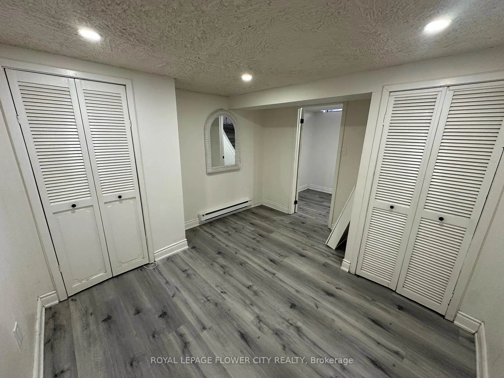 Photo 15 of 52 Grand Valley Drive, Brampton, Northgate — HOMEH