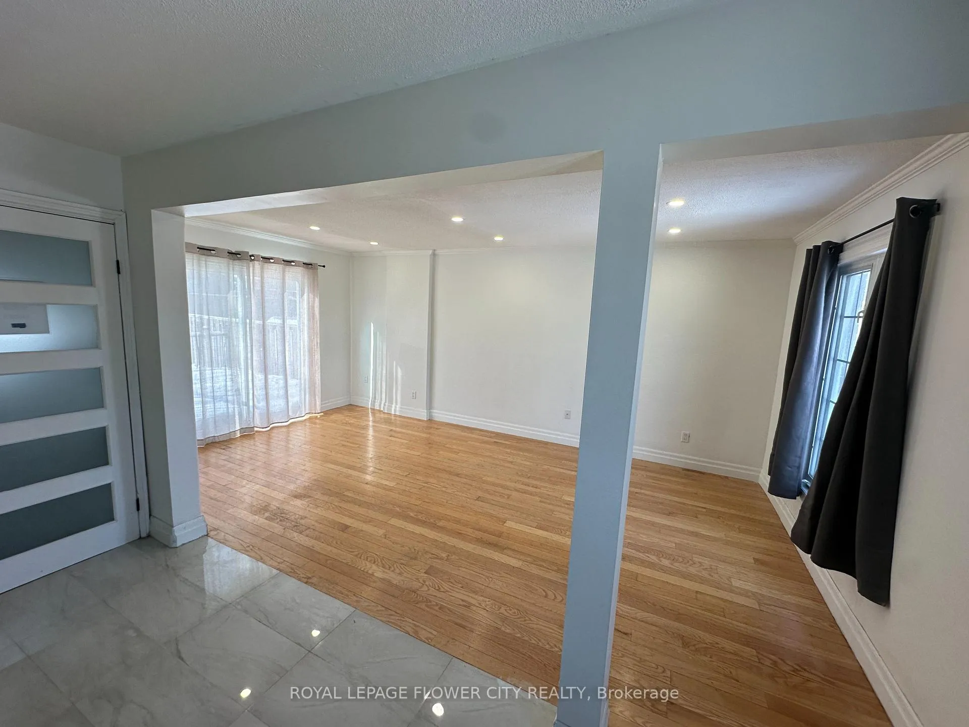 Photo 20 of 52 Grand Valley Drive, Brampton, Northgate — HOMEH