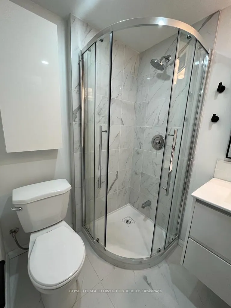 Photo 24 of 52 Grand Valley Drive, Brampton, Northgate — HOMEH