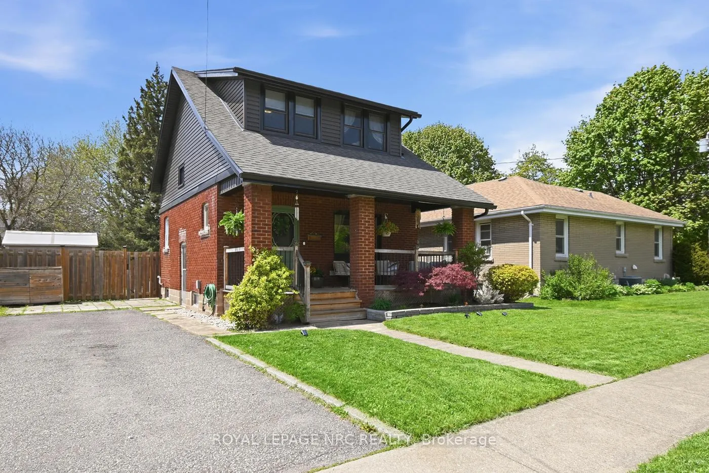 Photo 2 of 4943 Duke Avenue, Niagara Falls, Cherrywood — HOMEH