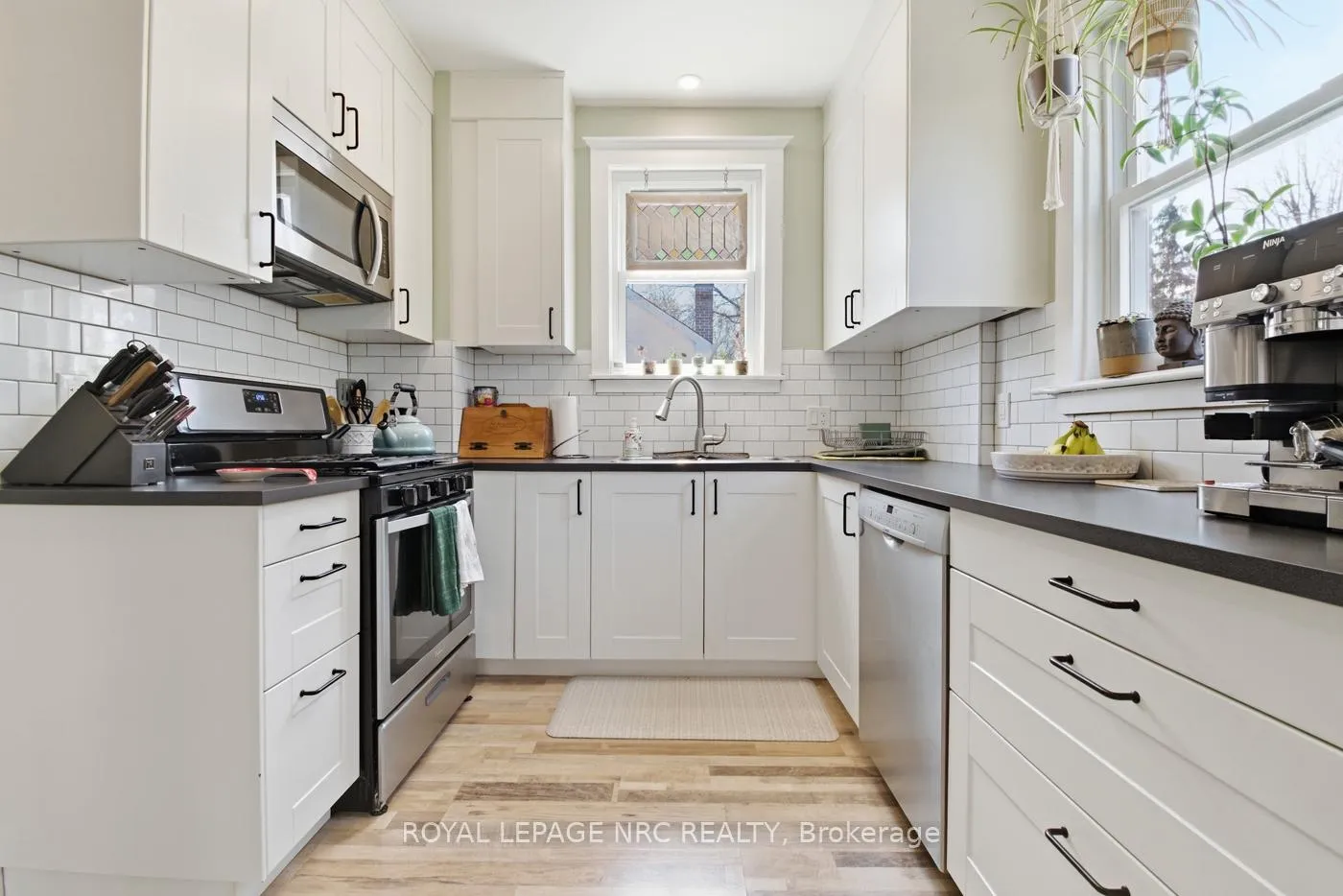 Photo 15 of 4943 Duke Avenue, Niagara Falls, Cherrywood — HOMEH