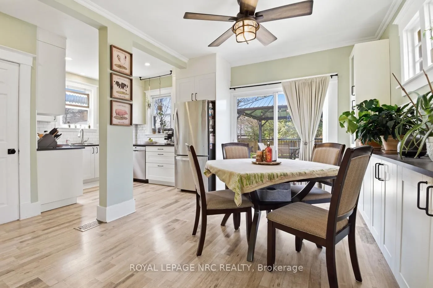 Photo 16 of 4943 Duke Avenue, Niagara Falls, Cherrywood — HOMEH