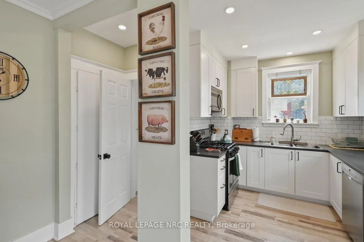 Photo 19 of 4943 Duke Avenue, Niagara Falls, Cherrywood — HOMEH