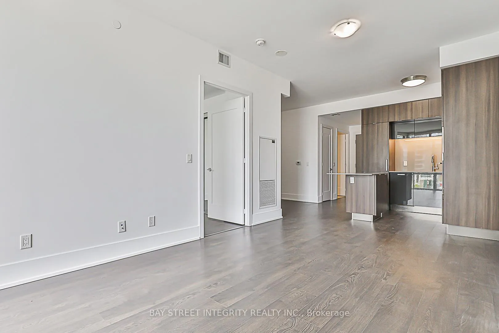 Photo 7 of Unit 405, 15 Merchants' Wharf, Toronto, Waterfront Communities — HOMEH