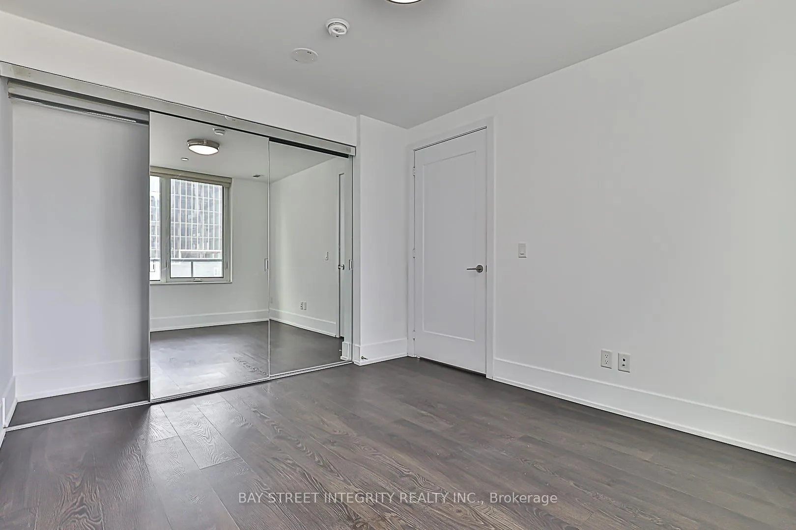 Photo 11 of Unit 405, 15 Merchants' Wharf, Toronto, Waterfront Communities — HOMEH