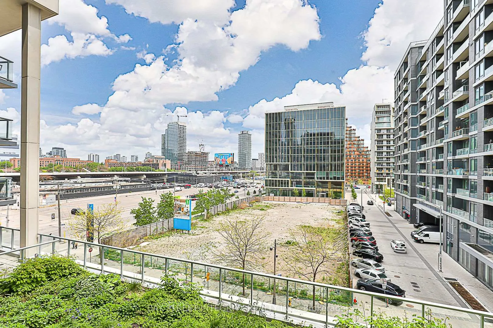 Photo 19 of Unit 405, 15 Merchants' Wharf, Toronto, Waterfront Communities — HOMEH