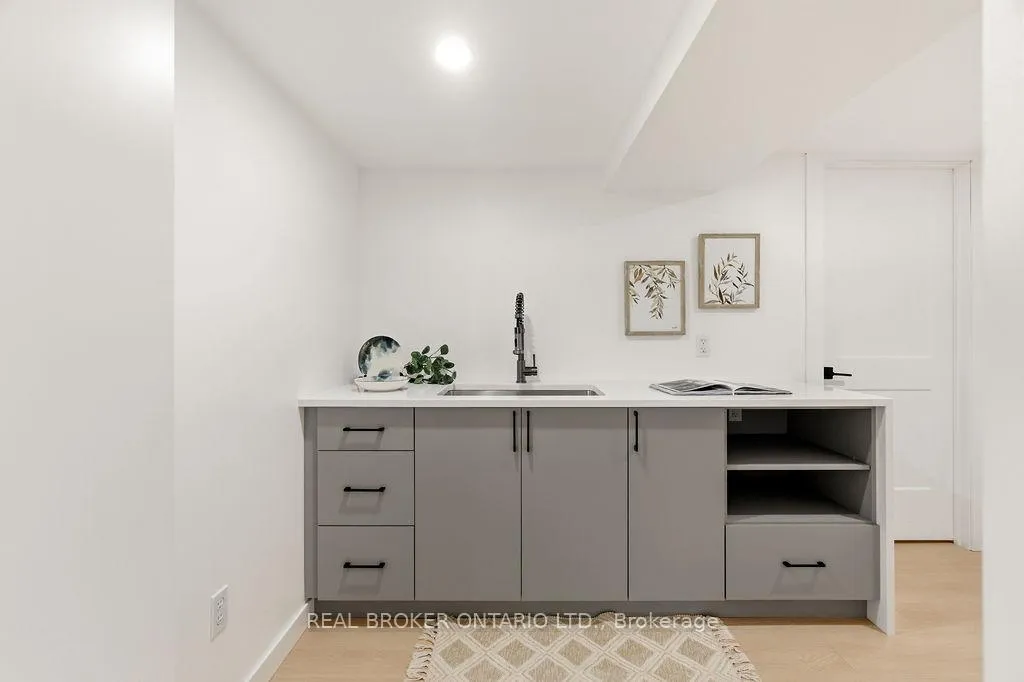 Photo 33 of 386 Pauline Charron Place, Ottawa, Vanier — HOMEH