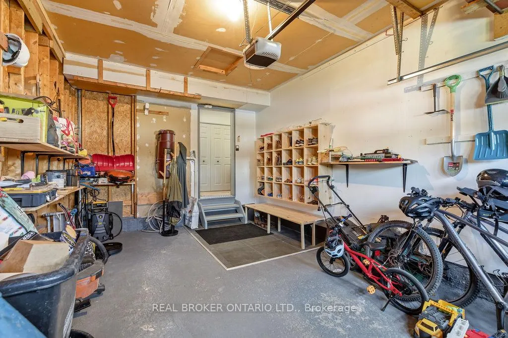 Photo 42 of 386 Pauline Charron Place, Ottawa, Vanier — HOMEH