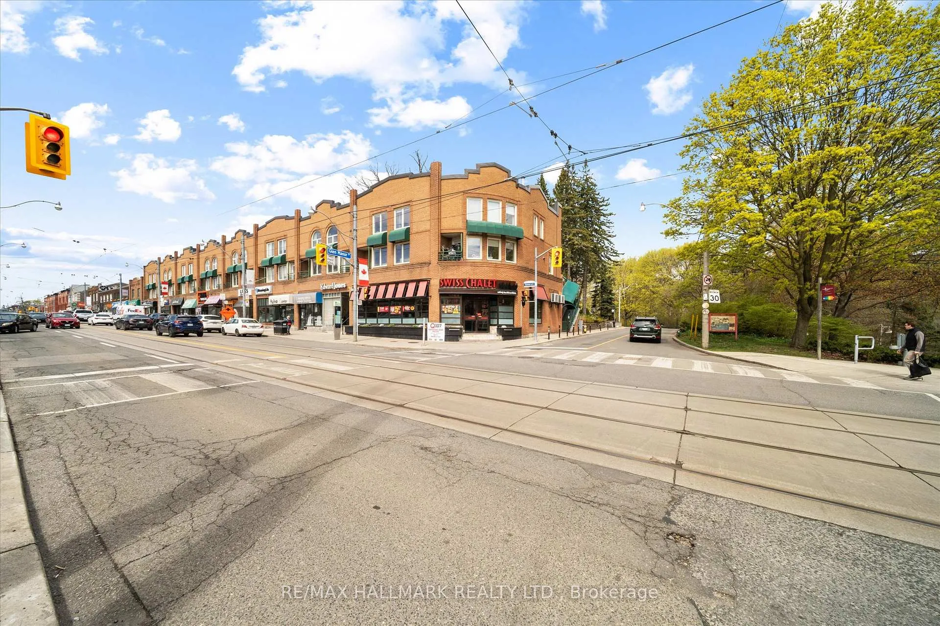 Photo 1 of Unit 1, 122 Glen Manor Drive, Toronto, The Beaches — HOMEH