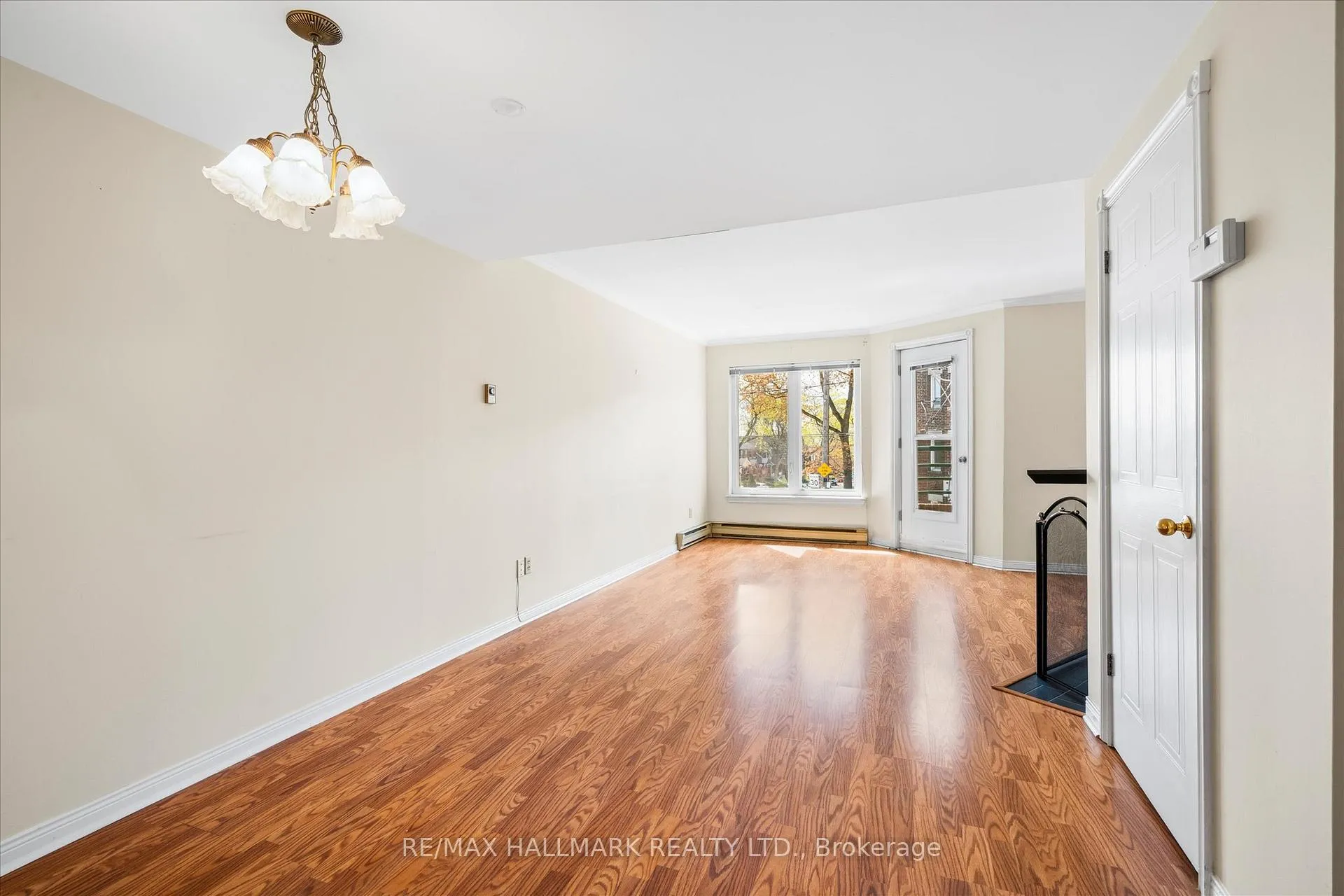 Photo 13 of Unit 1, 122 Glen Manor Drive, Toronto, The Beaches — HOMEH