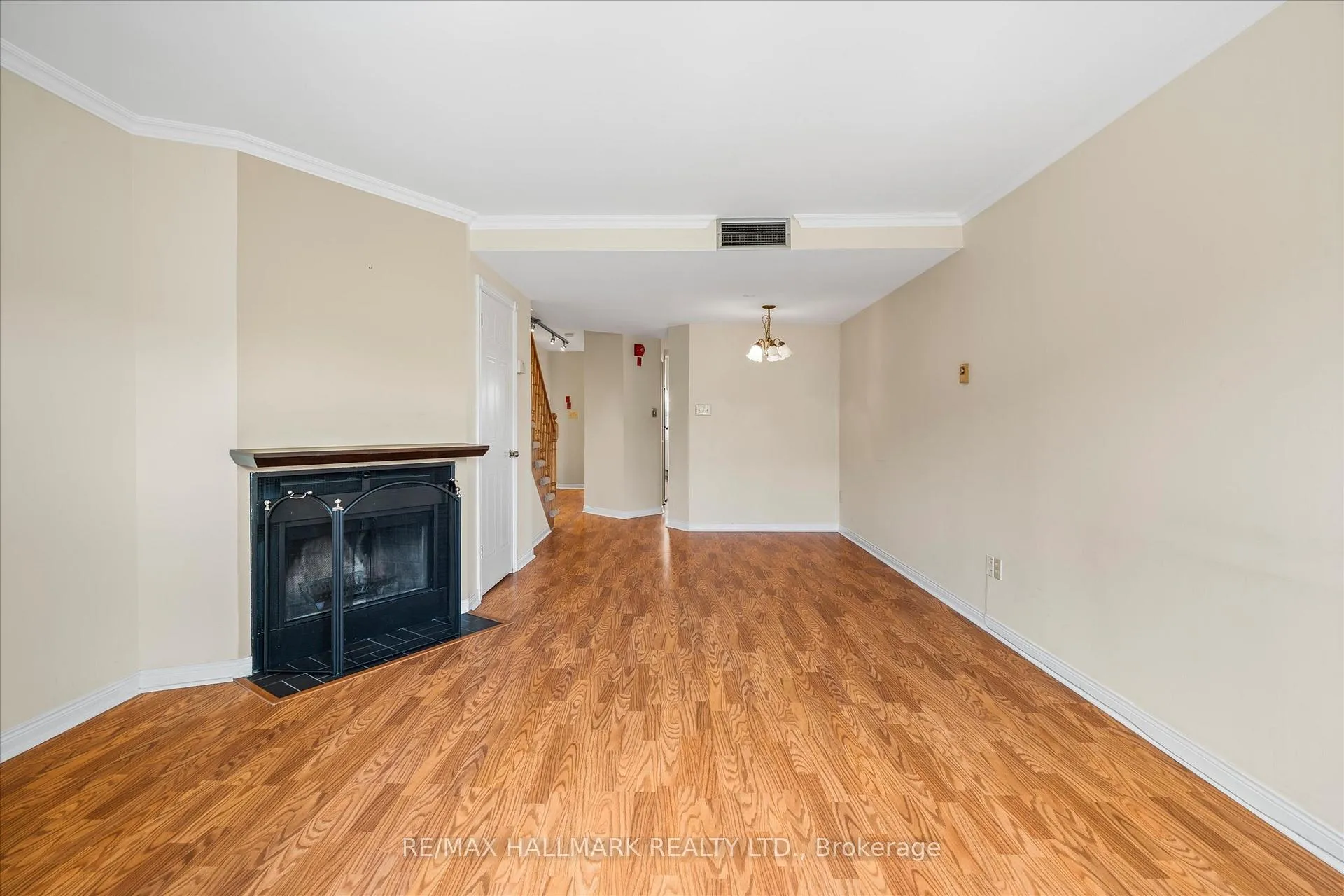 Photo 17 of Unit 1, 122 Glen Manor Drive, Toronto, The Beaches — HOMEH