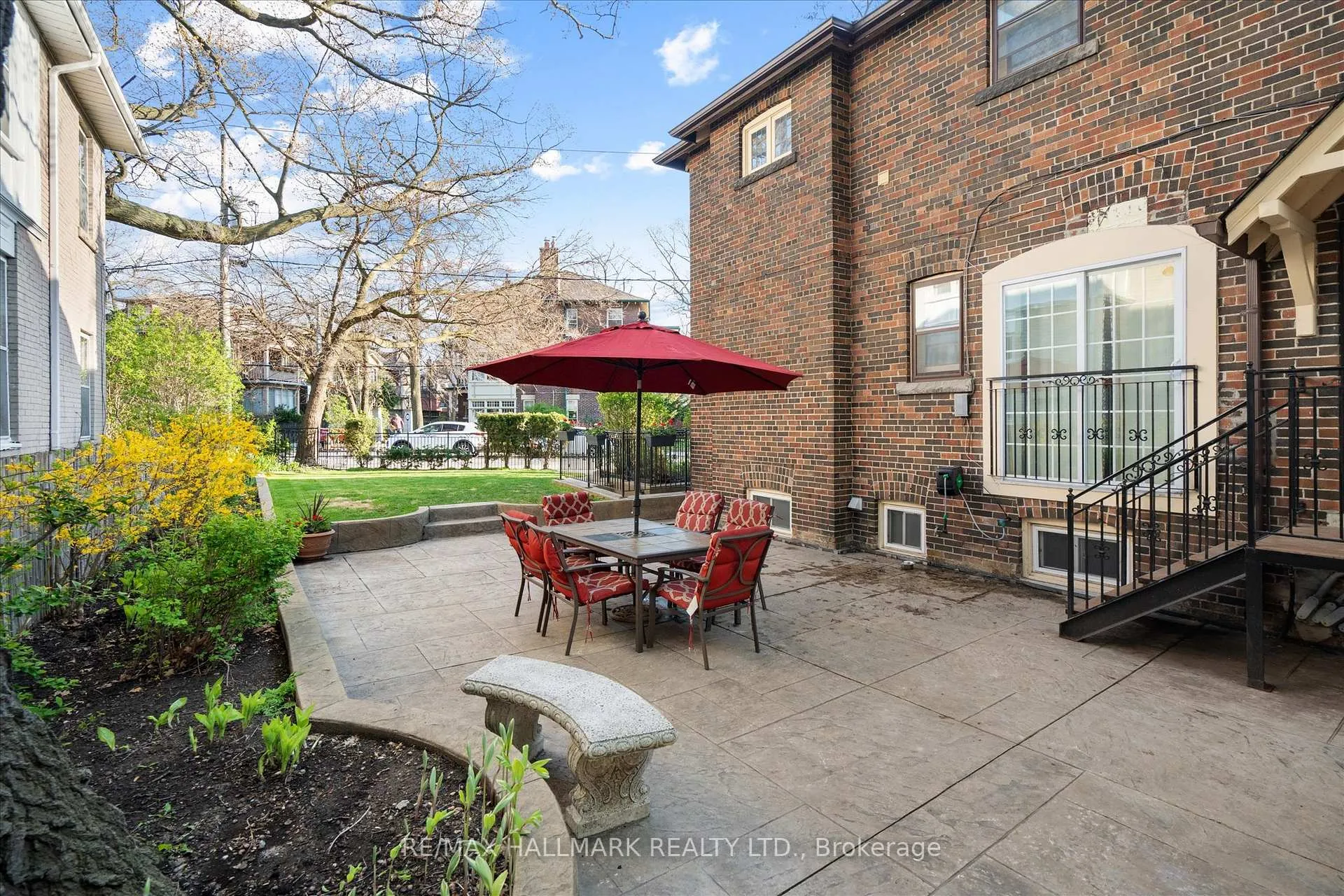 Photo 19 of 50 Benlamond Avenue, Toronto, East End-Danforth — HOMEH