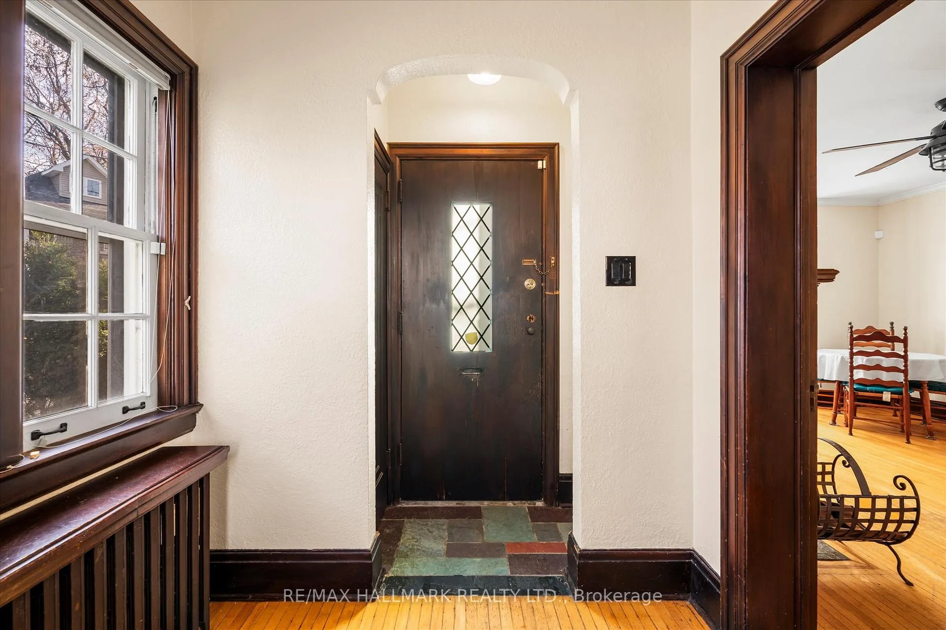 Photo 35 of 50 Benlamond Avenue, Toronto, East End-Danforth — HOMEH