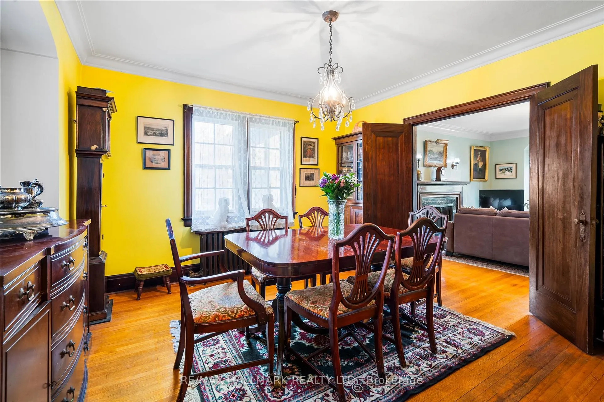 Photo 38 of 50 Benlamond Avenue, Toronto, East End-Danforth — HOMEH