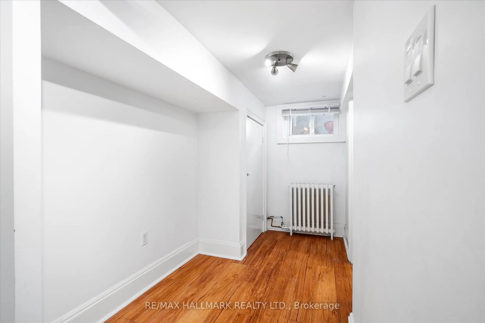 Photo 48 of 50 Benlamond Avenue, Toronto, East End-Danforth — HOMEH