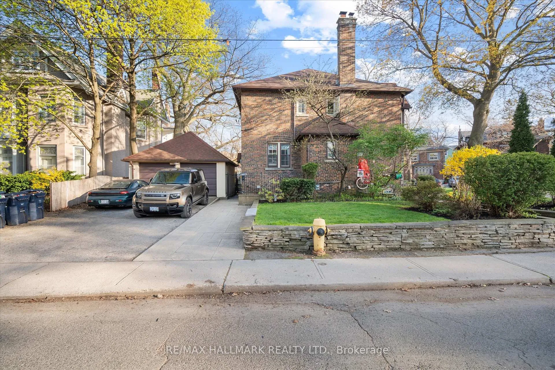 Photo 49 of 50 Benlamond Avenue, Toronto, East End-Danforth — HOMEH