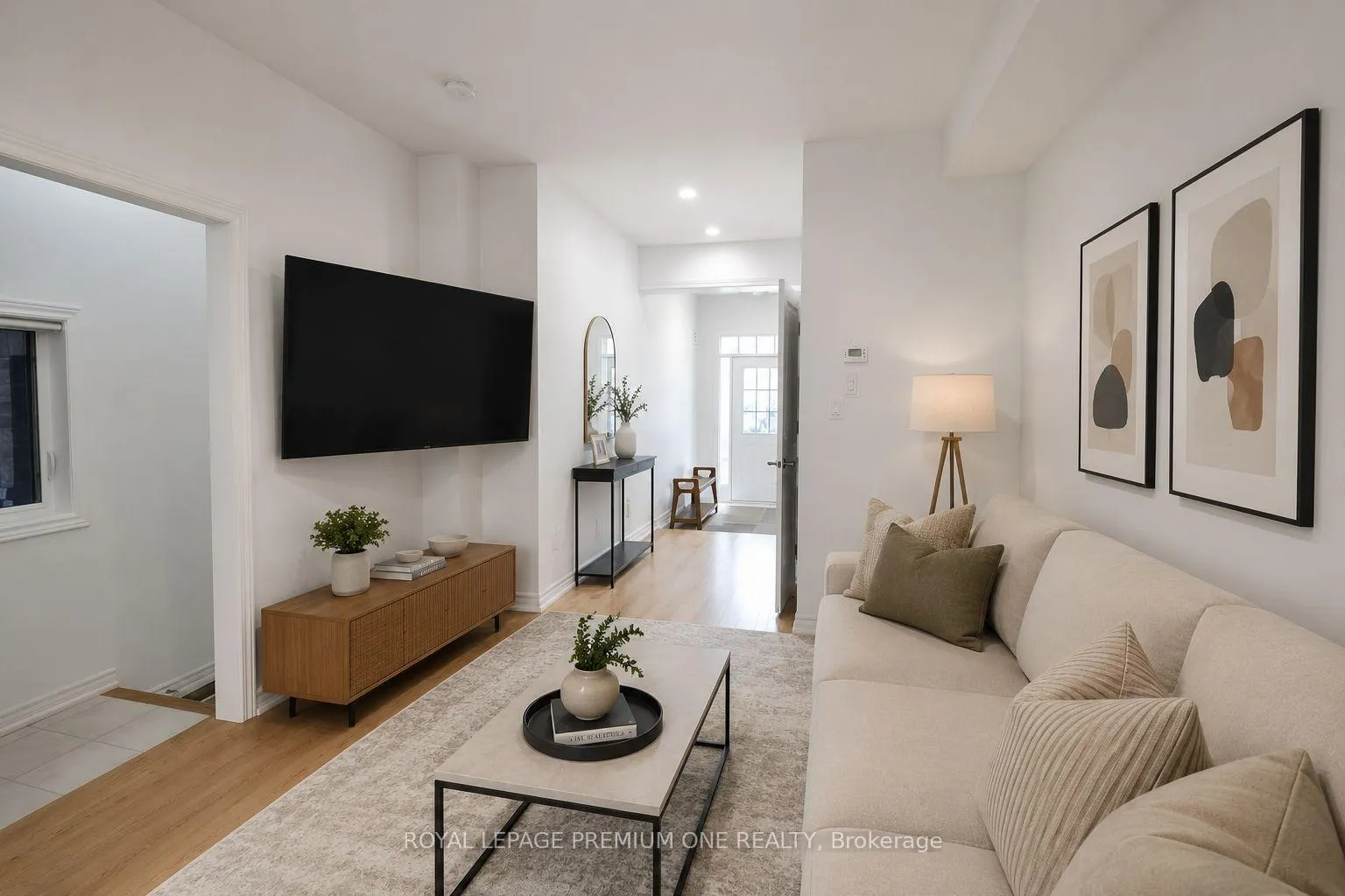 Photo 8 of 94 Alexie Way, Vaughan, Vellore Village — HOMEH