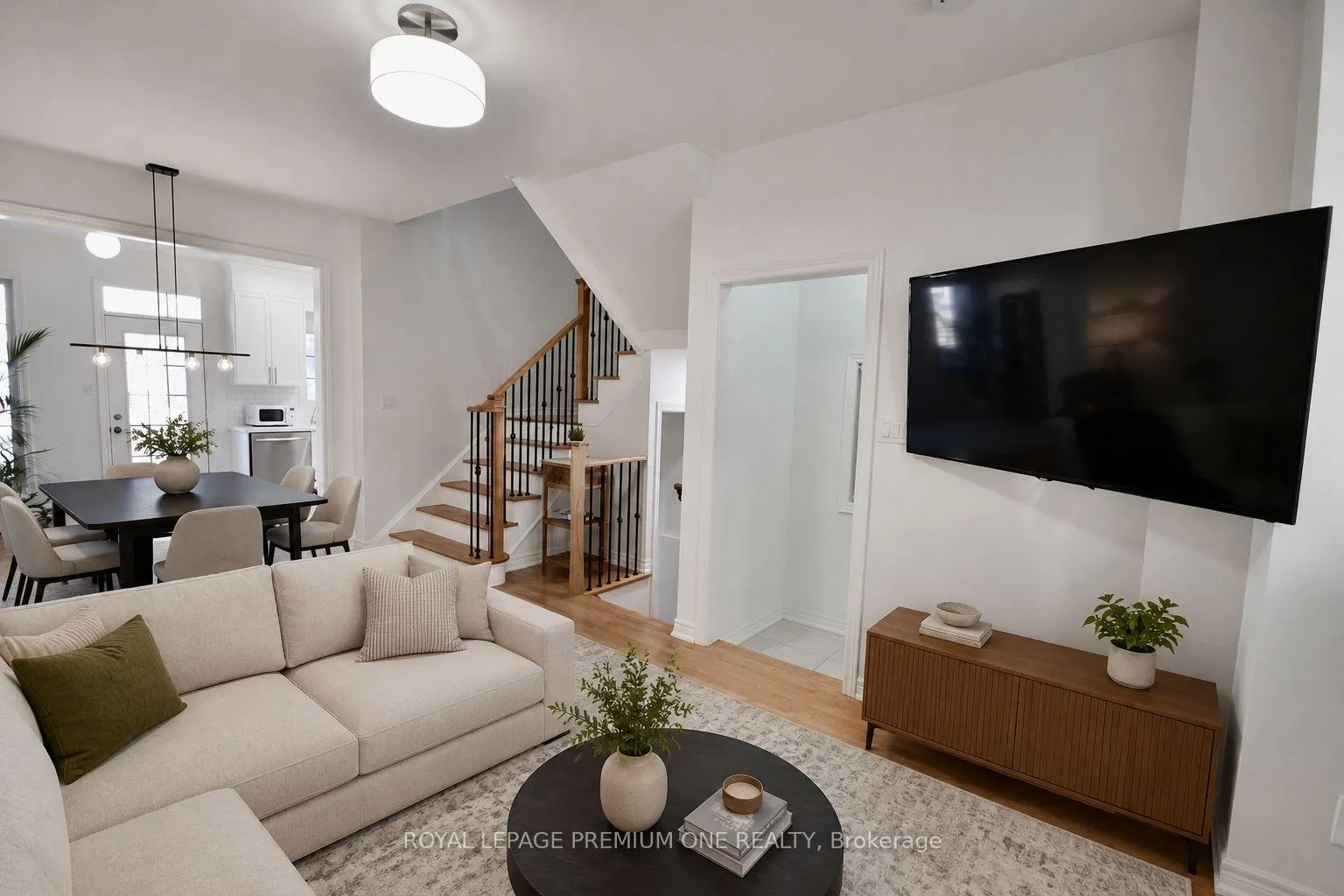 Photo 9 of 94 Alexie Way, Vaughan, Vellore Village — HOMEH