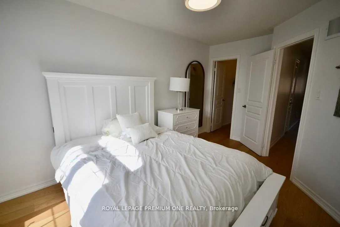 Photo 26 of 94 Alexie Way, Vaughan, Vellore Village — HOMEH