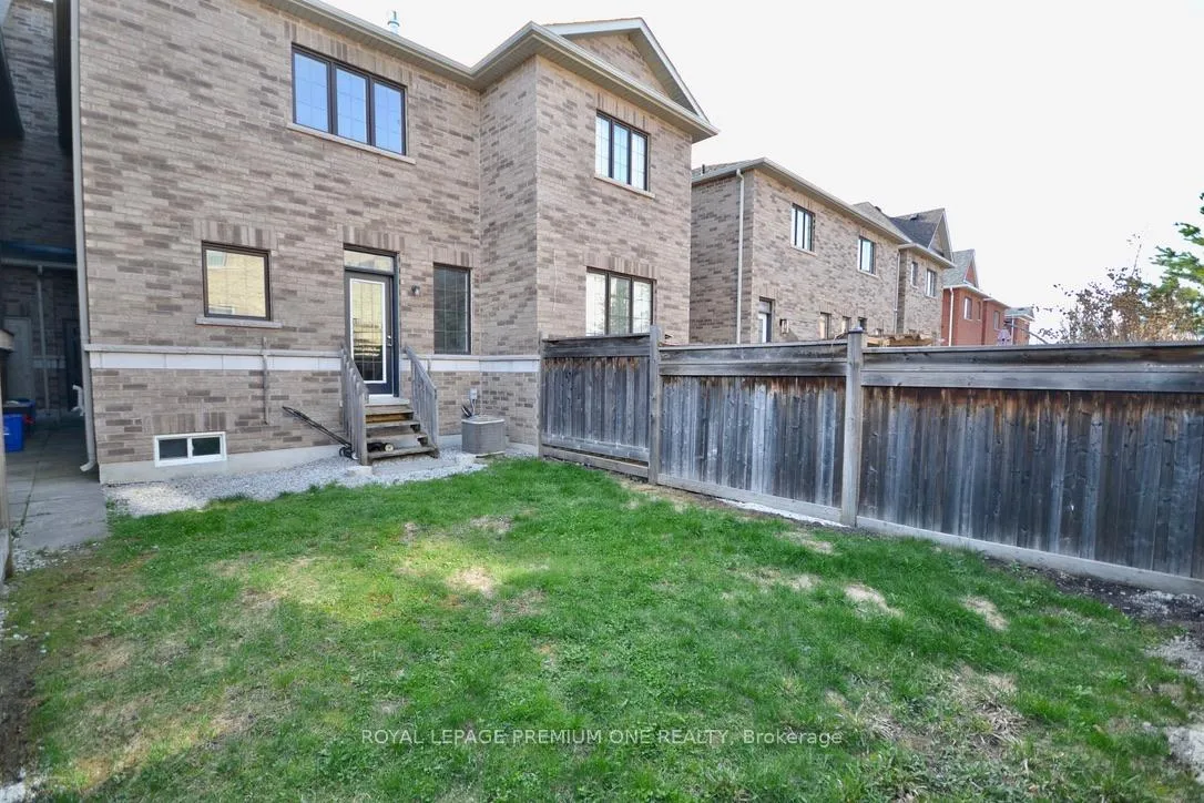 Photo 37 of 94 Alexie Way, Vaughan, Vellore Village — HOMEH