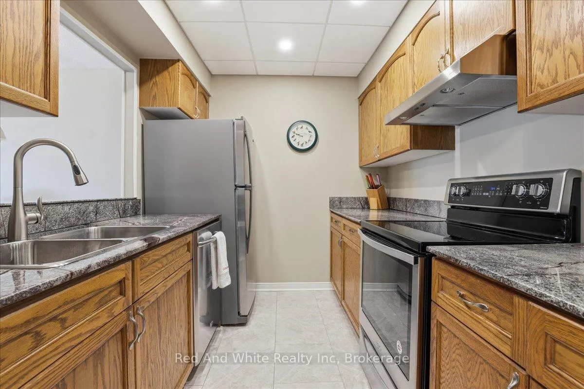 Photo 8 of Unit 808, 10 Ellen Street E, Kitchener, Civic Centre — HOMEH