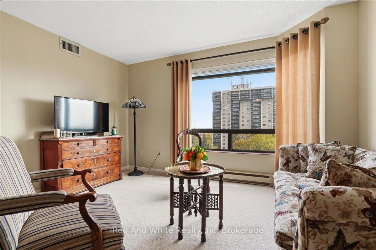 Photo 16 of Unit 808, 10 Ellen Street E, Kitchener, Civic Centre — HOMEH