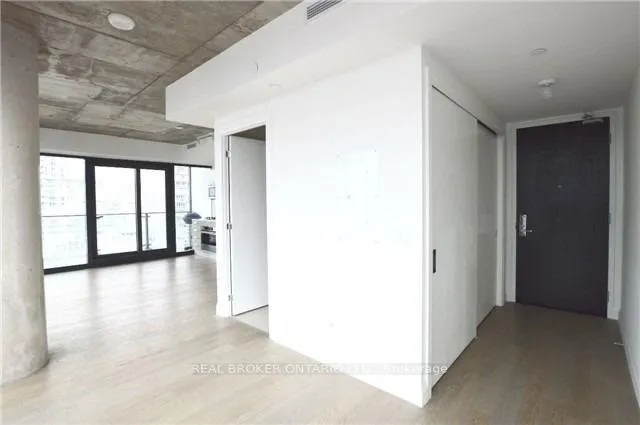 Photo 8 of Unit 2001, 224 King Street W, Toronto, Waterfront Communities — HOMEH