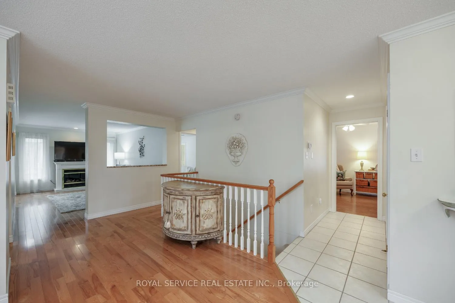 Photo 10 of 1061 Silverdale Road, Peterborough, Otonabee Ward 1 — HOMEH