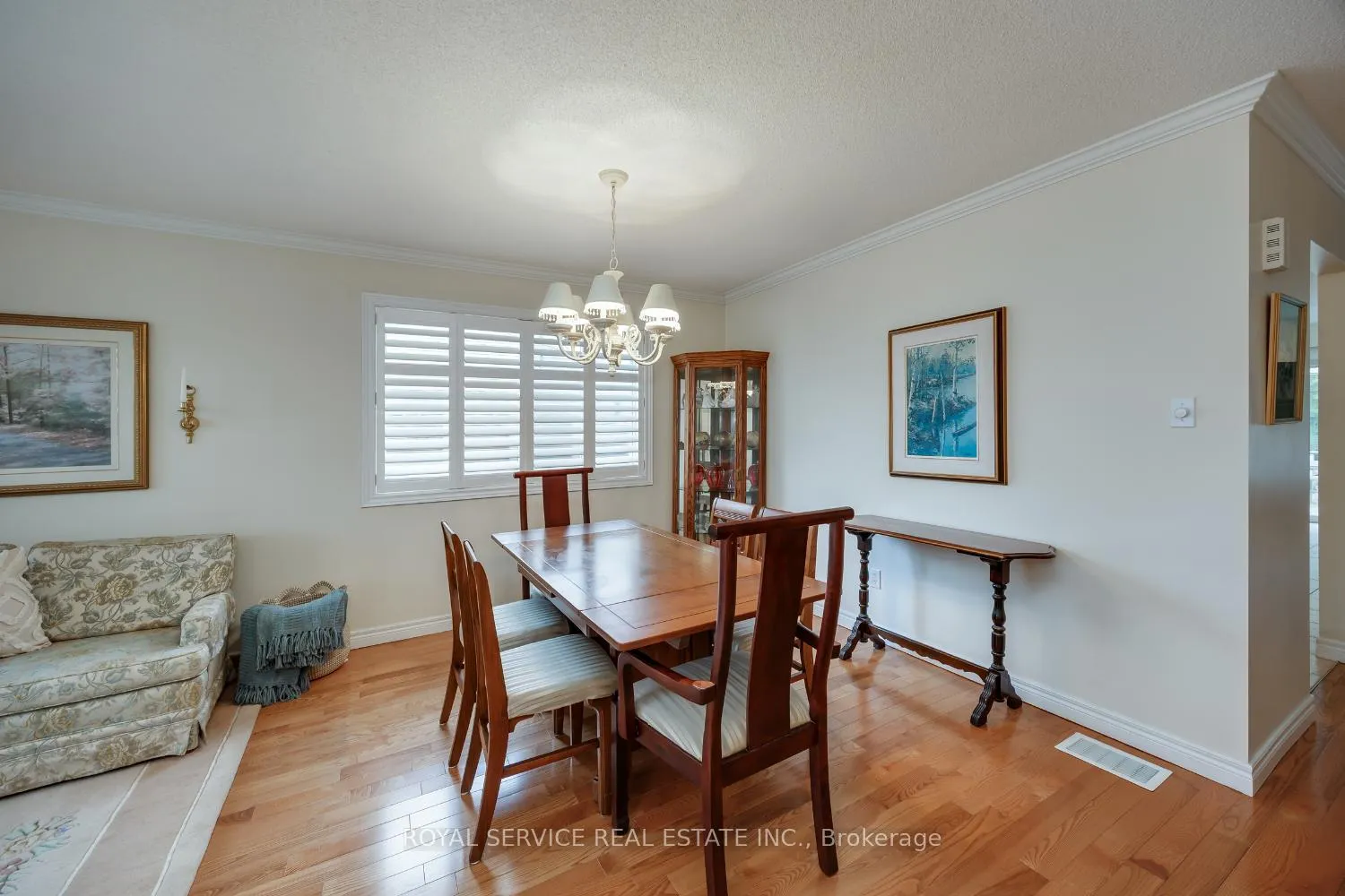 Photo 14 of 1061 Silverdale Road, Peterborough, Otonabee Ward 1 — HOMEH