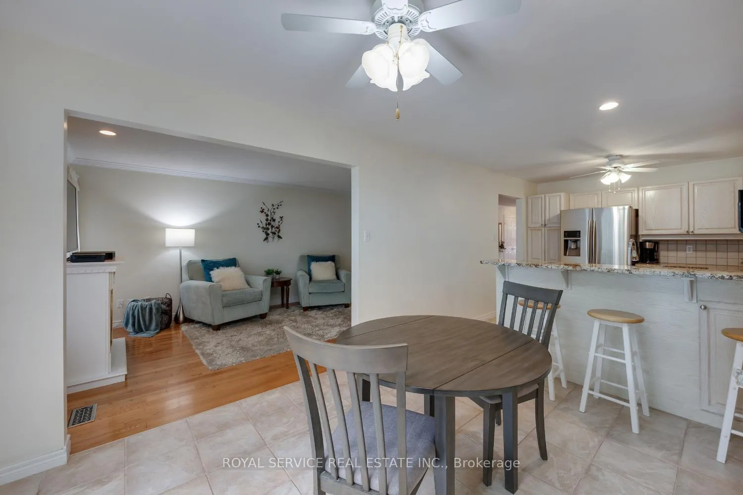 Photo 22 of 1061 Silverdale Road, Peterborough, Otonabee Ward 1 — HOMEH