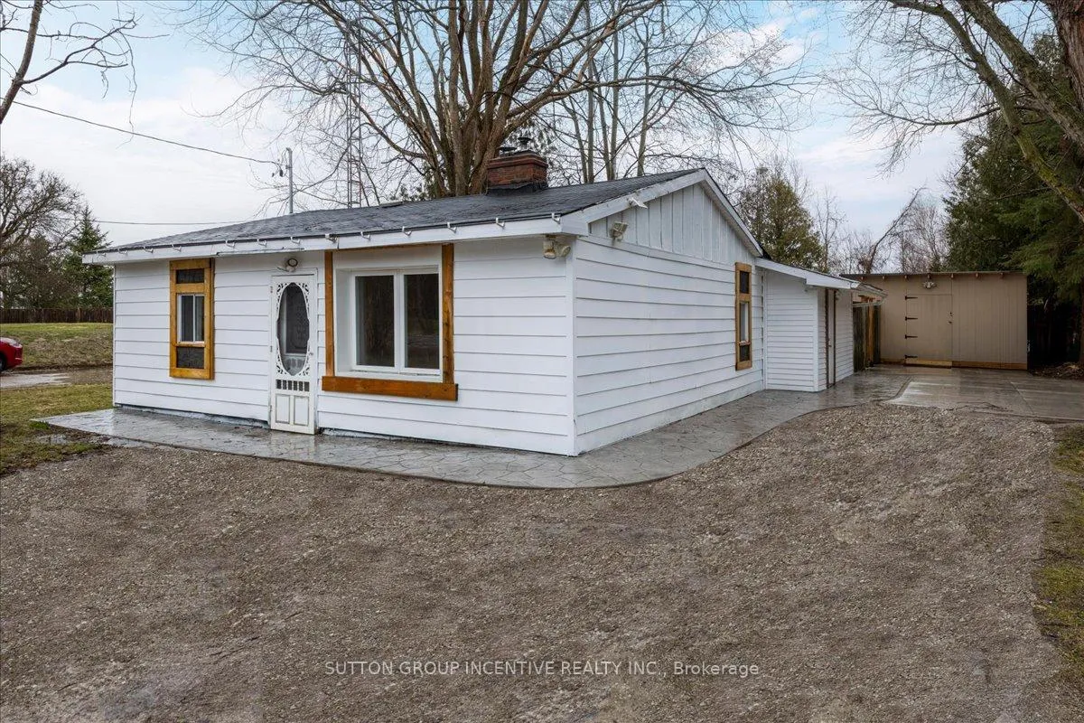 Photo 1 of 8993 5th Line, Essa, Angus — HOMEH