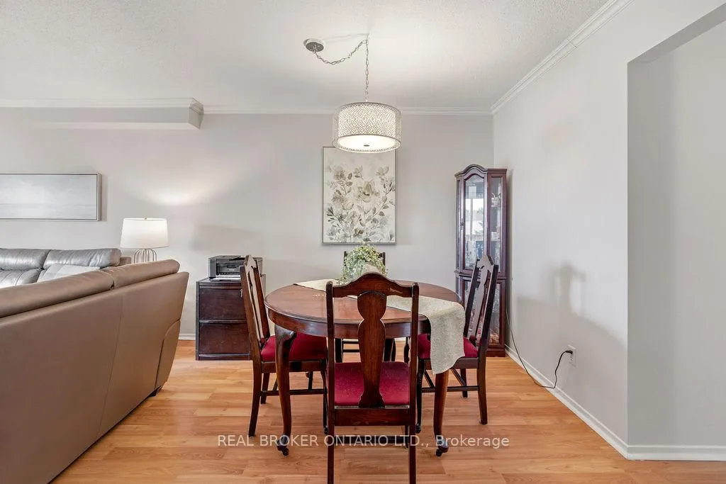 Photo 7 of 51 Haxby Private, Ottawa, Hunt Club Park/Greenboro — HOMEH