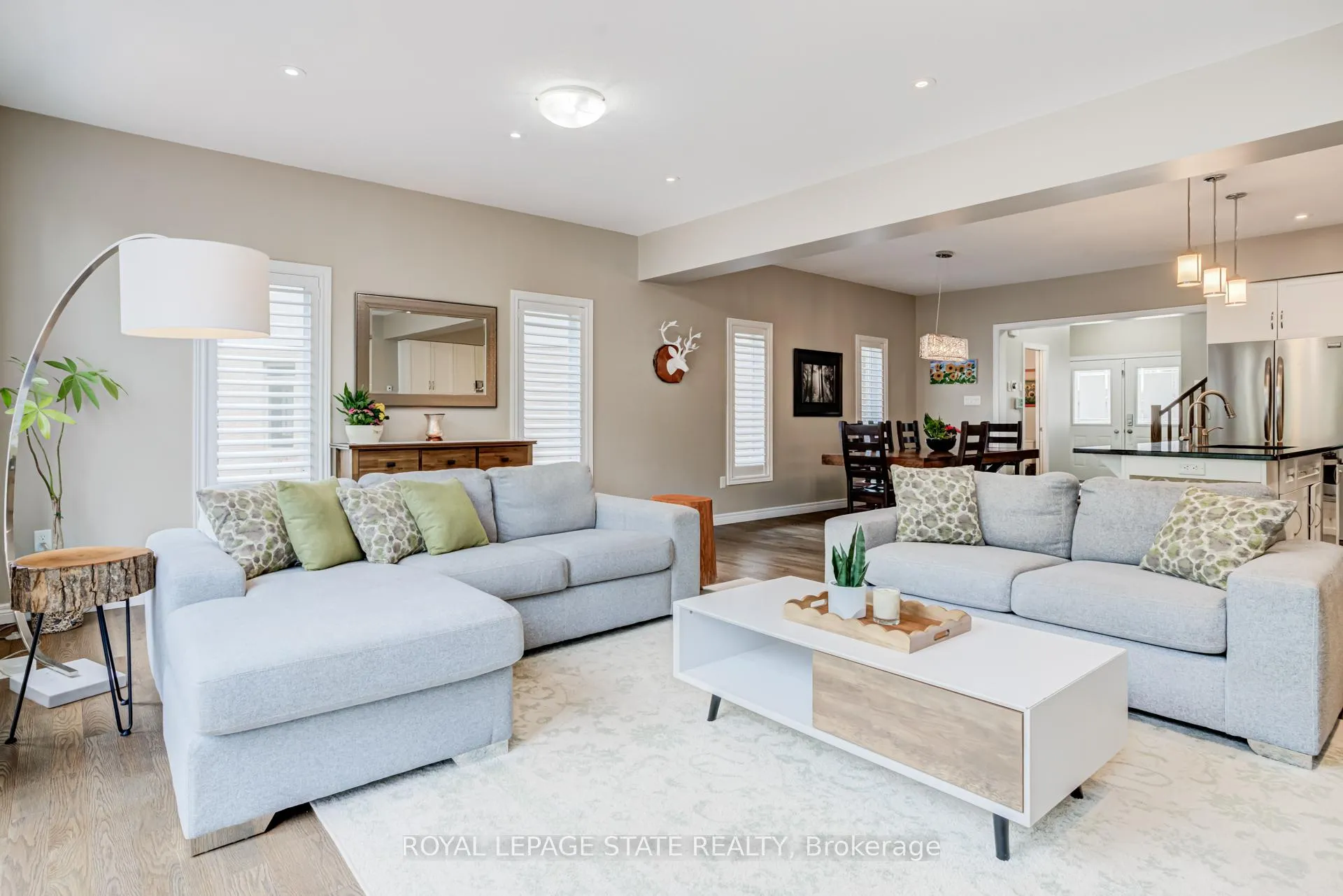 Photo 13 of 22 Rooke Court, Guelph, Willow West/Sugarbush/West Acres — HOMEH