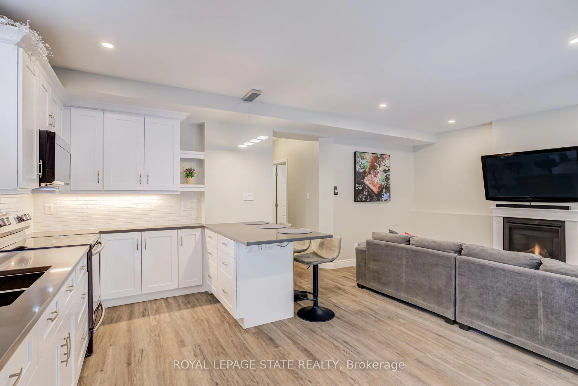 Photo 31 of 22 Rooke Court, Guelph, Willow West/Sugarbush/West Acres — HOMEH