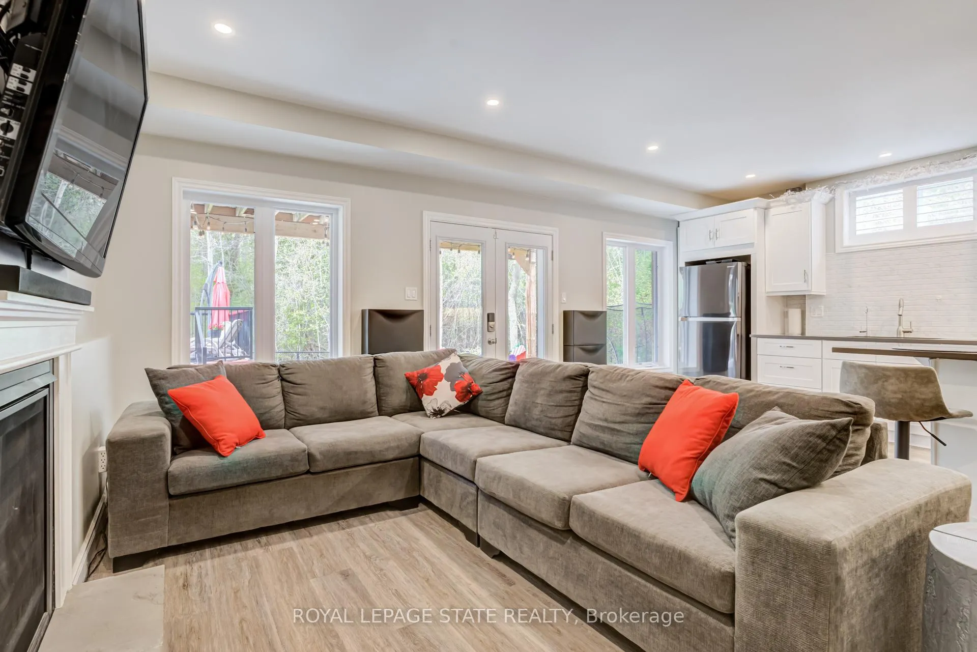 Photo 33 of 22 Rooke Court, Guelph, Willow West/Sugarbush/West Acres — HOMEH