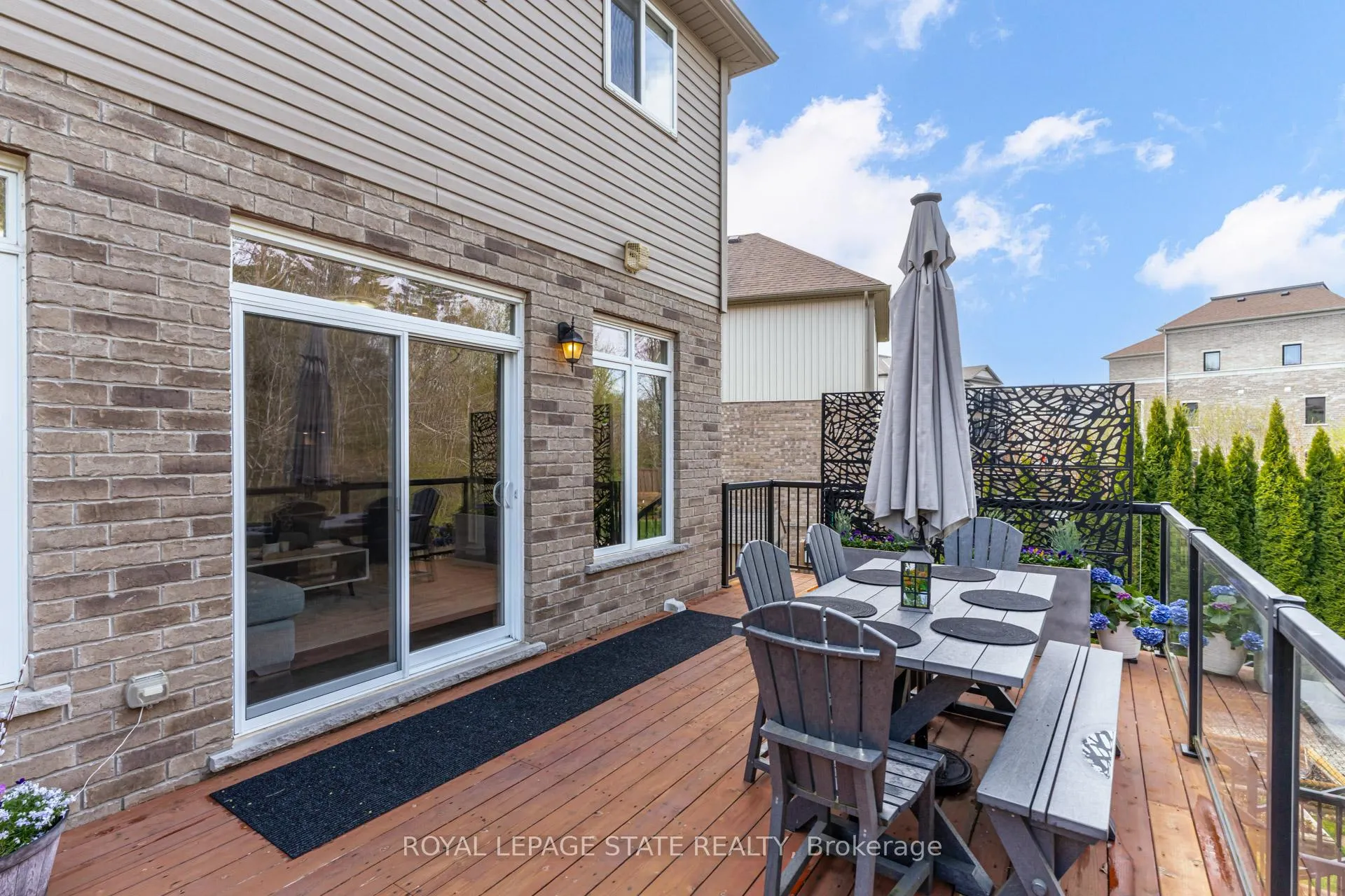 Photo 42 of 22 Rooke Court, Guelph, Willow West/Sugarbush/West Acres — HOMEH