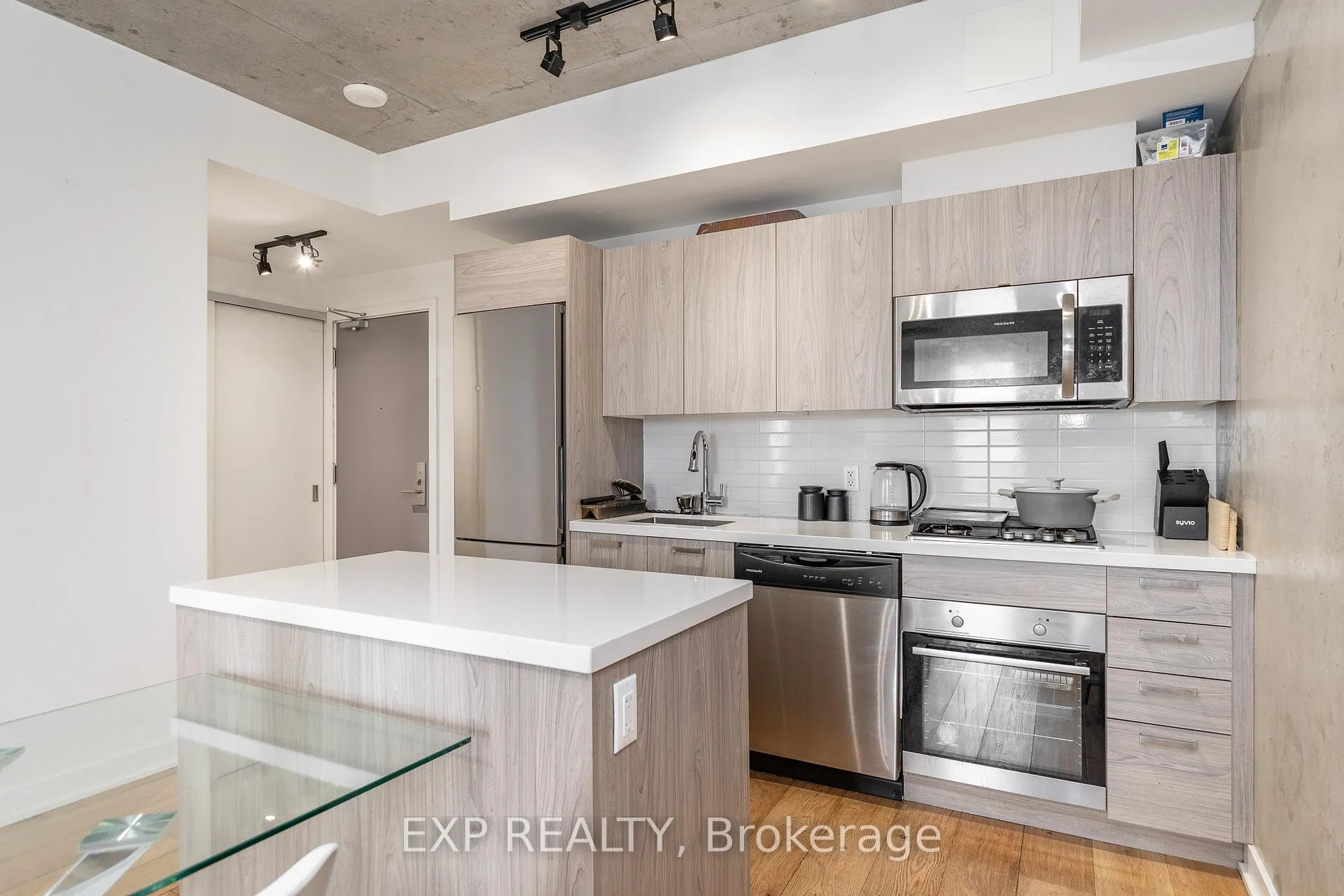 Photo 9 of Unit 1102, 203 Catherine Street, Ottawa, Ottawa Centre — HOMEH
