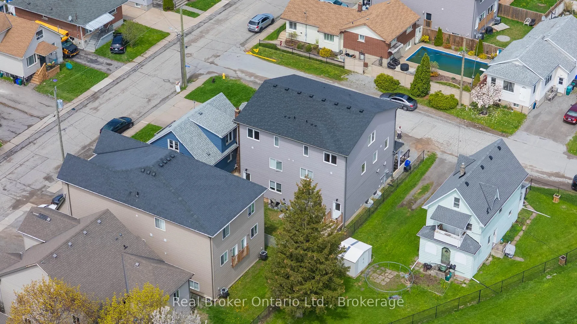 Photo 50 of 3 Hagar Street, Thorold, Thorold Downtown — HOMEH