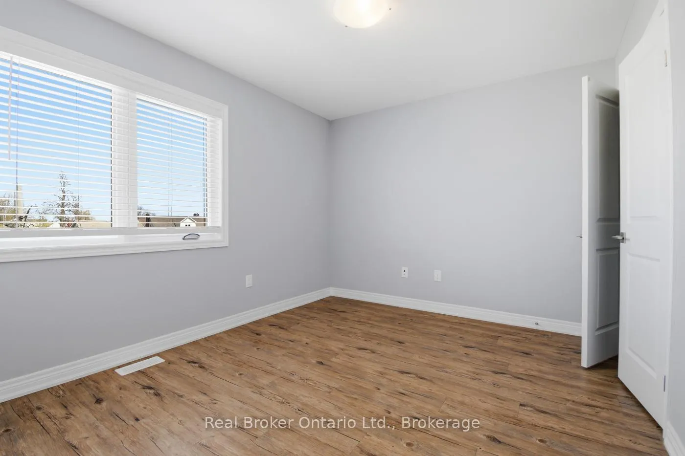 Photo 29 of 5 Hagar Street, Thorold, Thorold Downtown — HOMEH