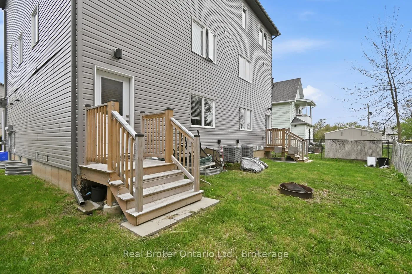 Photo 49 of 5 Hagar Street, Thorold, Thorold Downtown — HOMEH