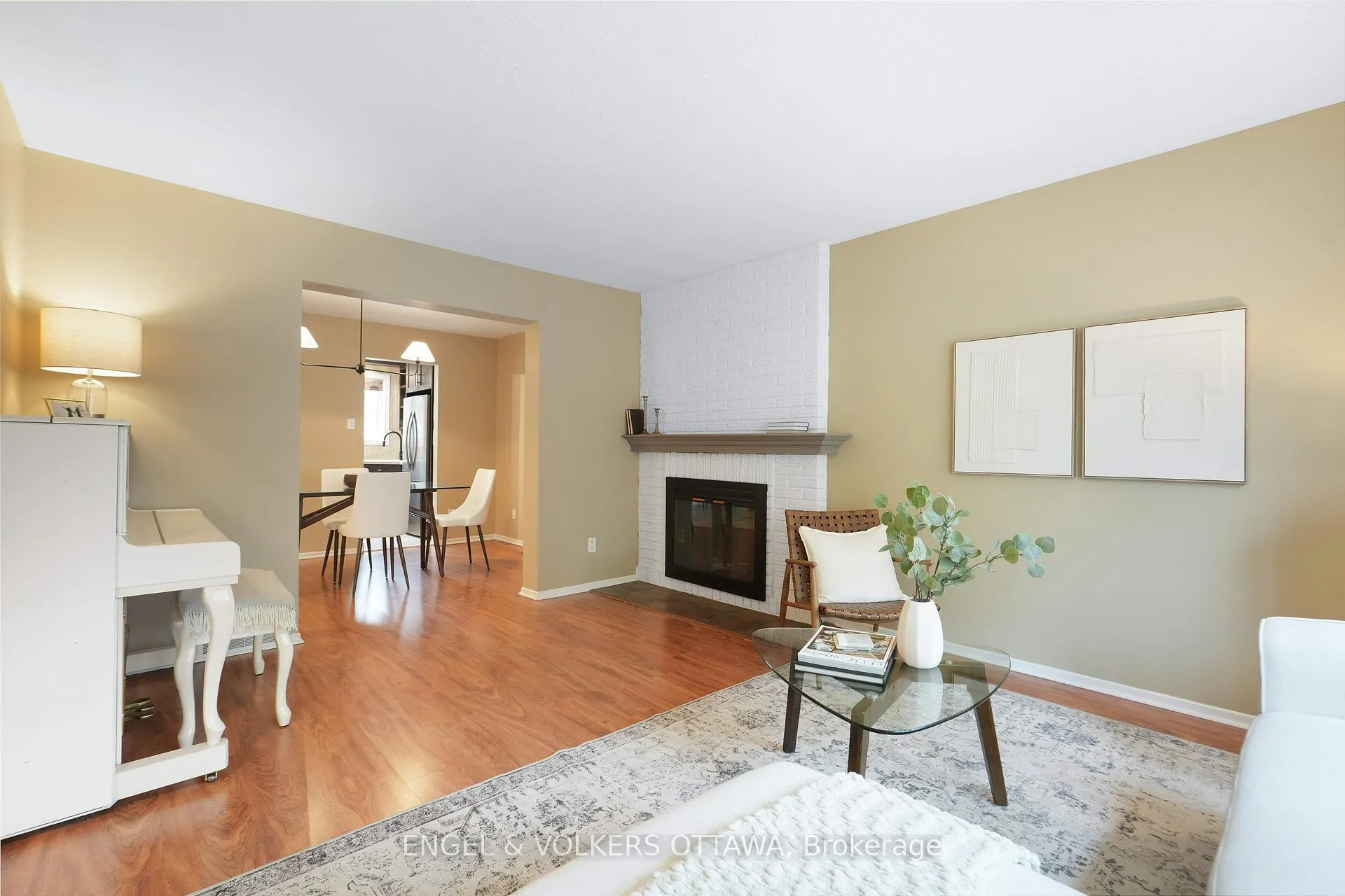 Photo 7 of Unit 33, 2111 Montreal Road, Ottawa, Beaconwood — HOMEH