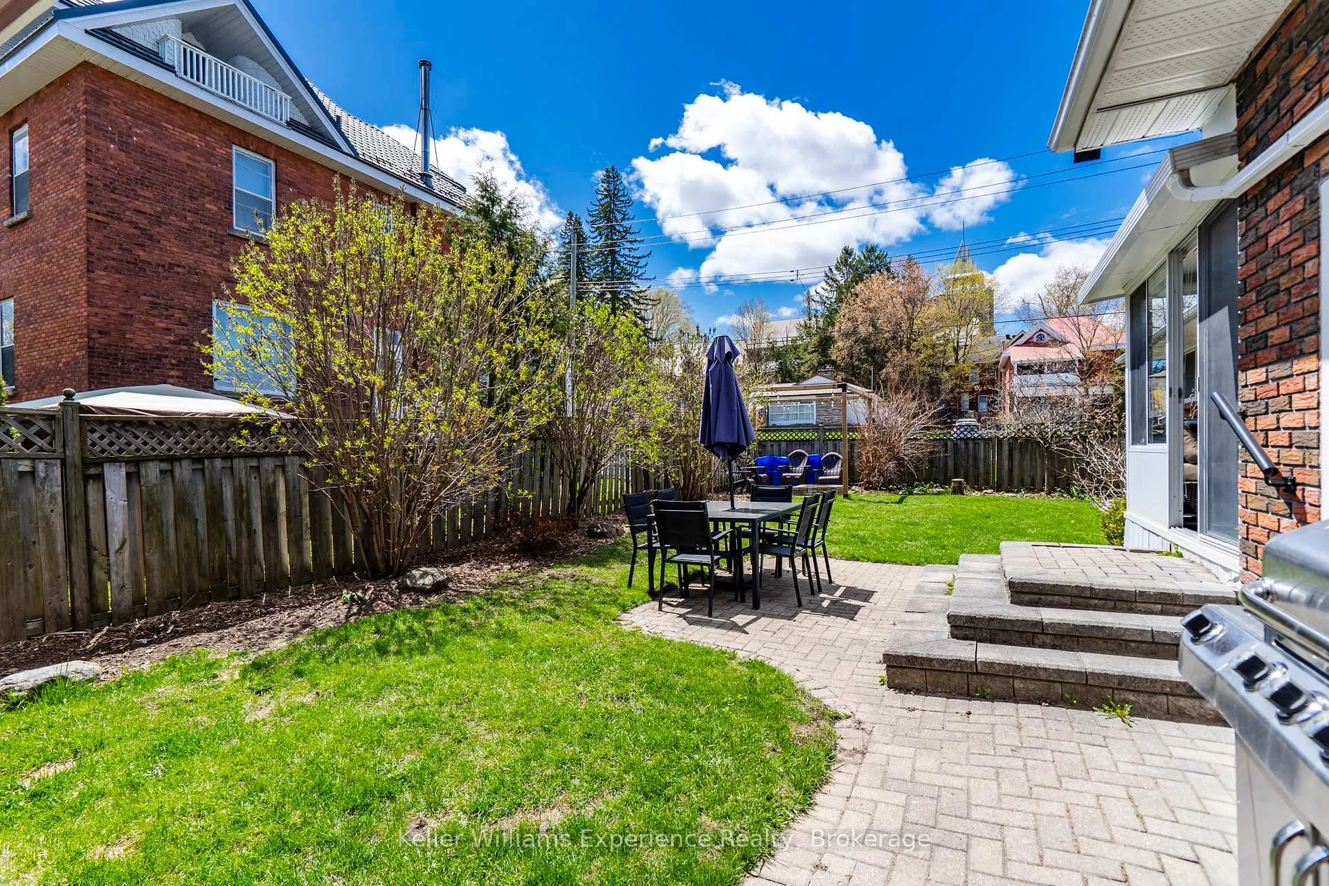 Photo 6 of 557 Hugel Avenue, Midland — HOMEH