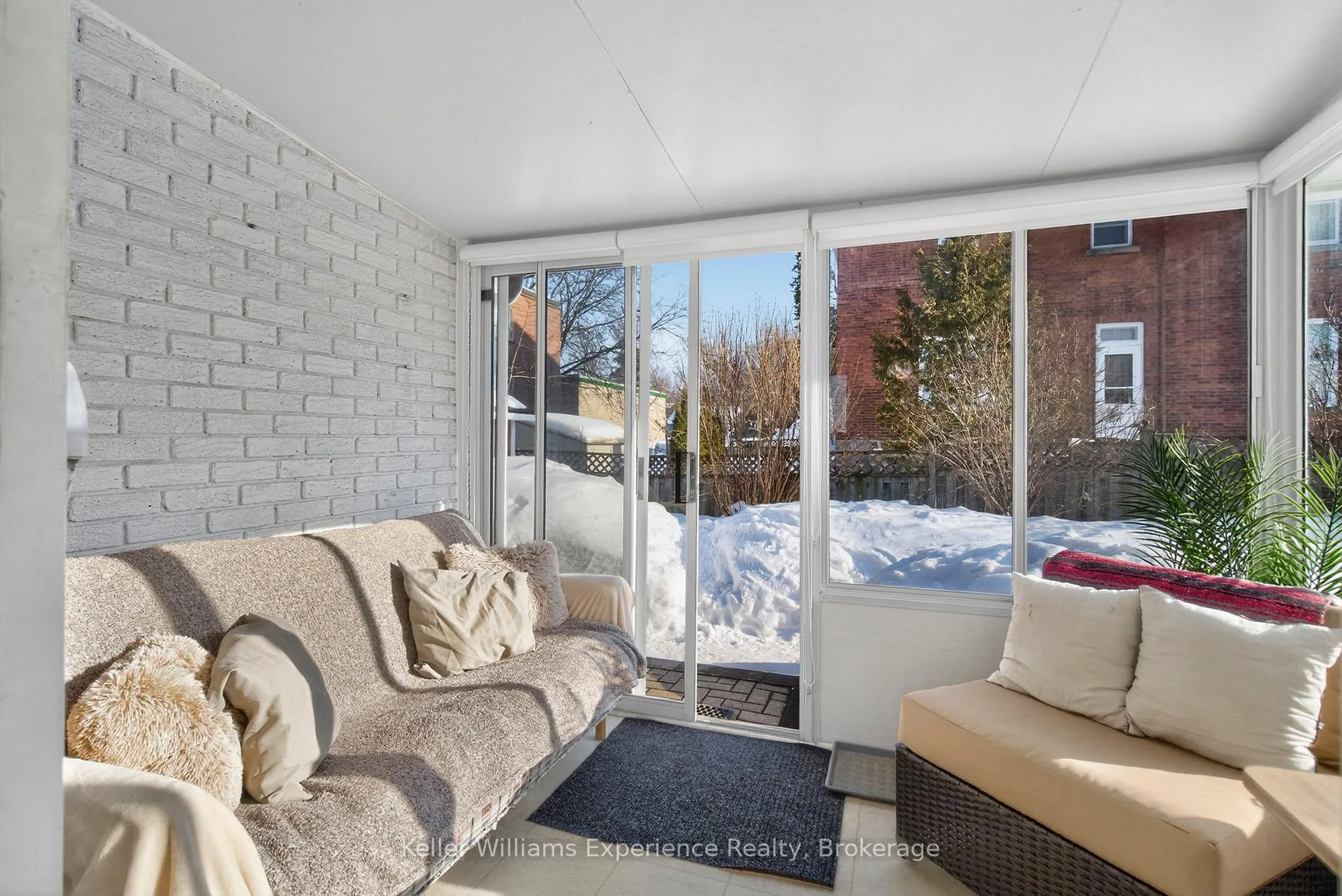 Photo 17 of 557 Hugel Avenue, Midland — HOMEH