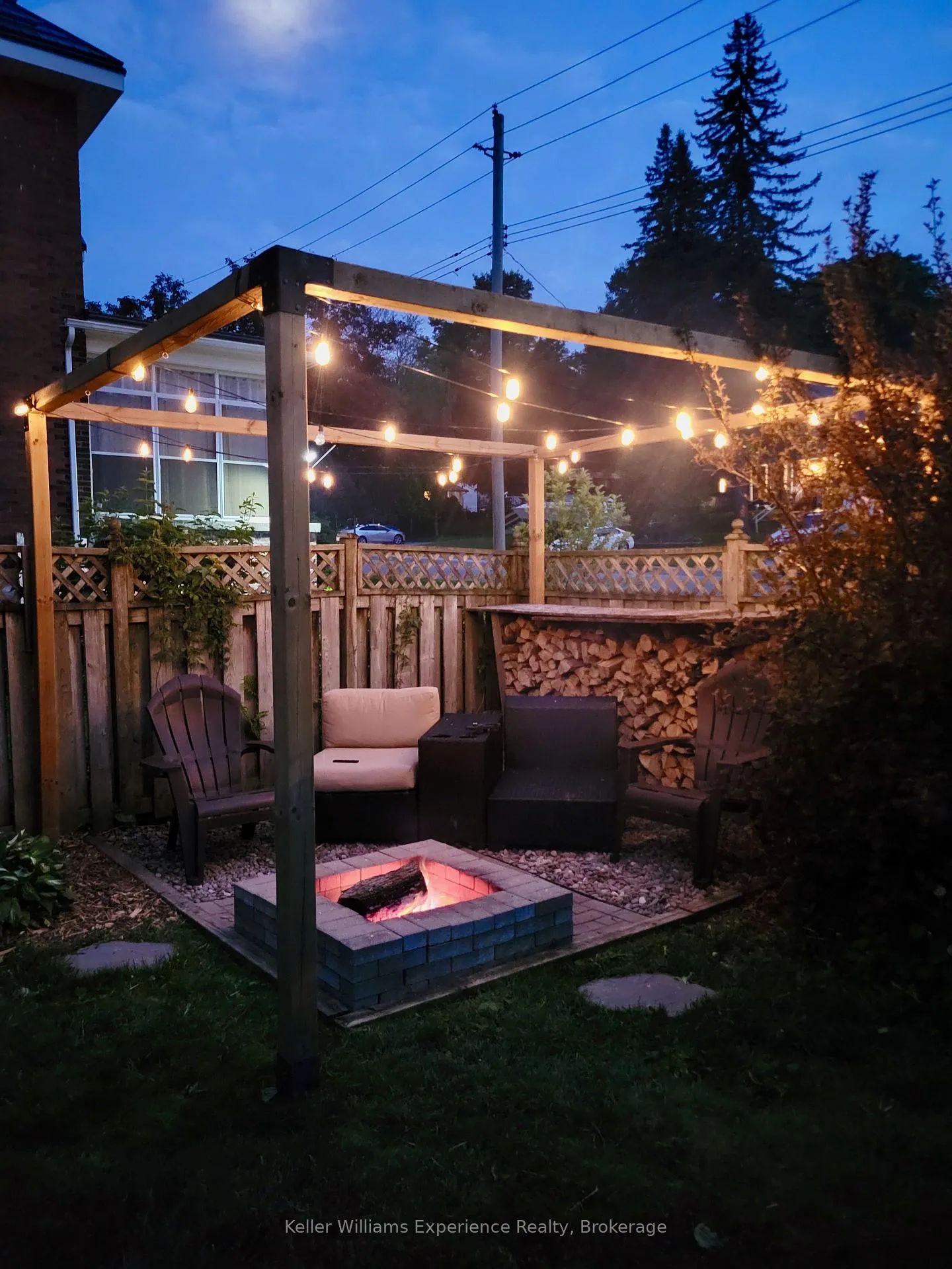 Photo 33 of 557 Hugel Avenue, Midland — HOMEH