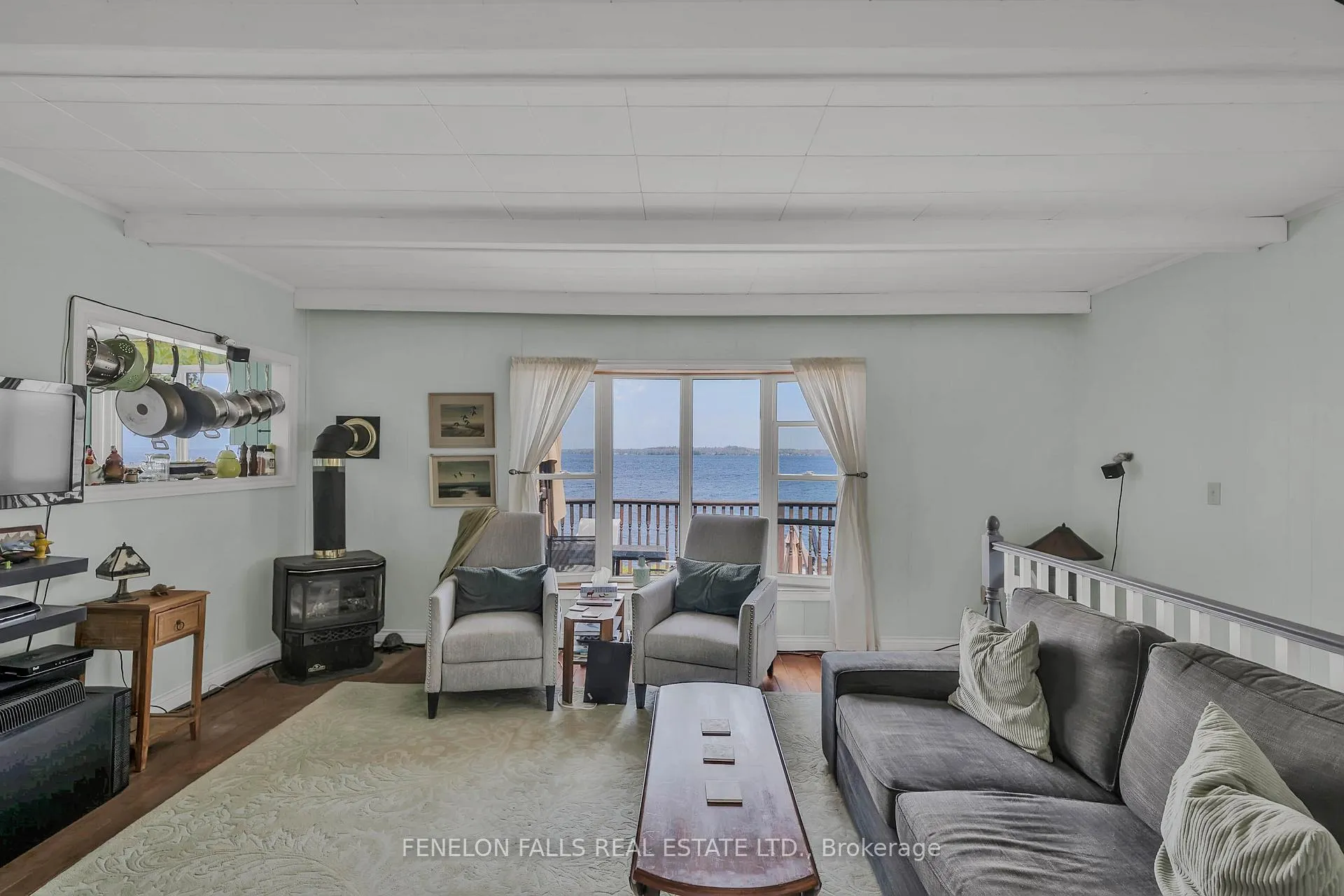 Photo 12 of 39 Bayview Road, Kawartha Lakes, Fenelon Falls — HOMEH
