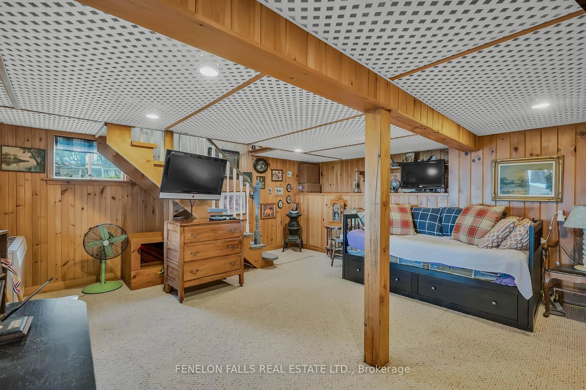 Photo 20 of 39 Bayview Road, Kawartha Lakes, Fenelon Falls — HOMEH